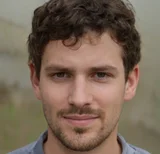 Фото до матеріалу: БЕБ викрило «конвертаційний центр» на 18 млрд грн: сотні українських компаній у схемі ухилення від податків