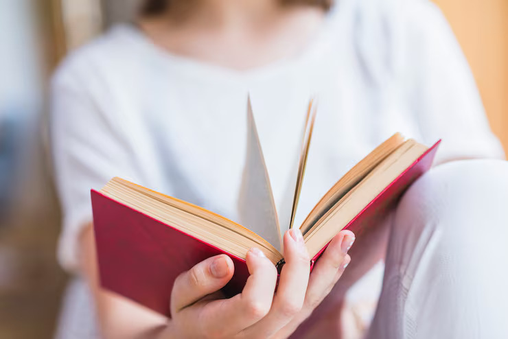 Фото до матеріалу: Що почитати жінці: книги про життя, любов і розвиток