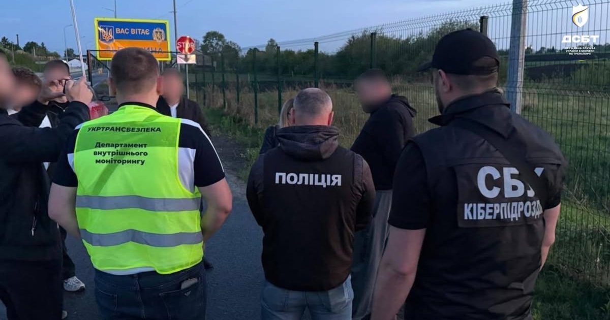 Фото до матеріалу: Керівник комунального підприємства на Львівщині намагався купити ігнорування перевірок Укртрансбезпекою