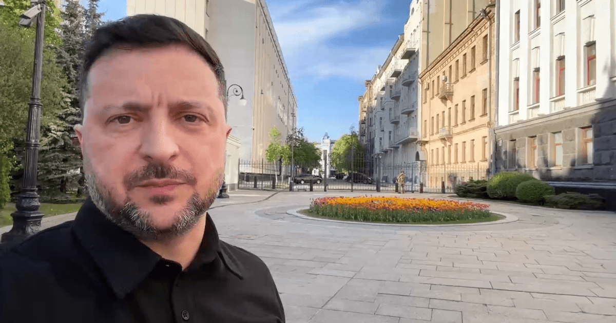 Фото до матеріалу: Зеленський закликав дипломатів не їхати на парад у Москву: «Дивне бажання в ці дні»