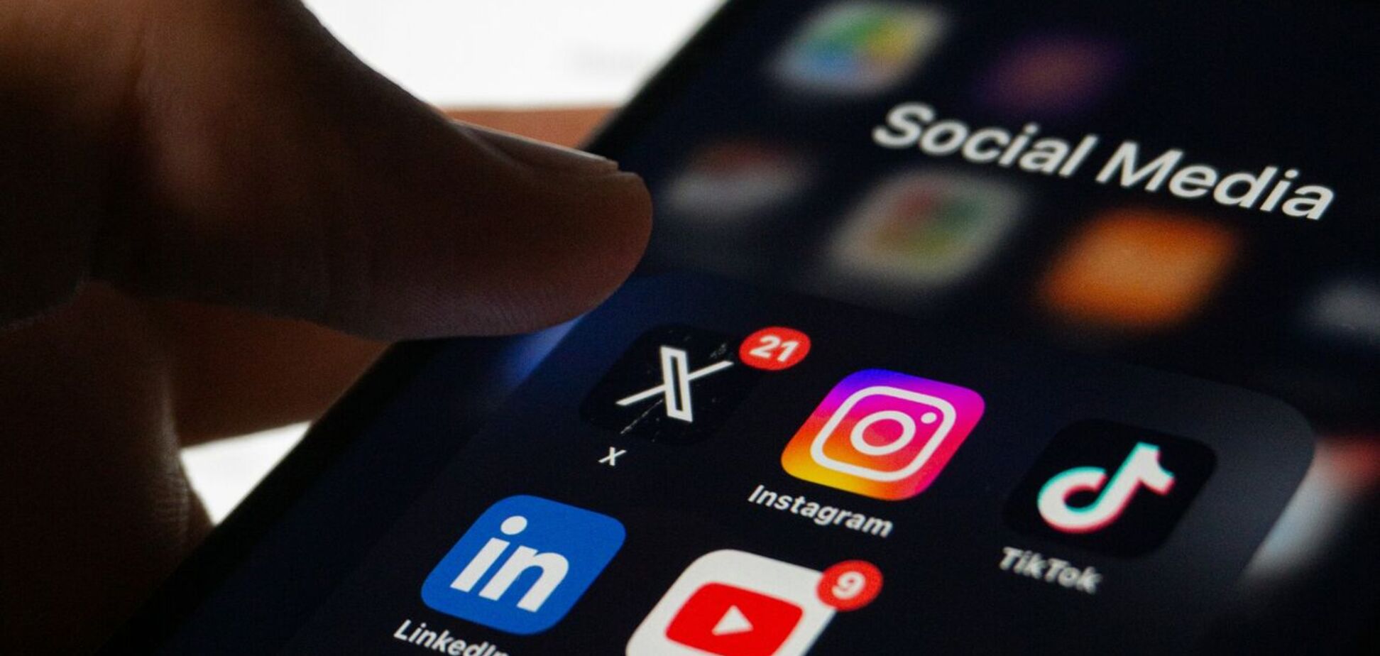 Фото до матеріалу: Instagram запустив новий сервіс Instants: як це працює і що це означає для користувачів