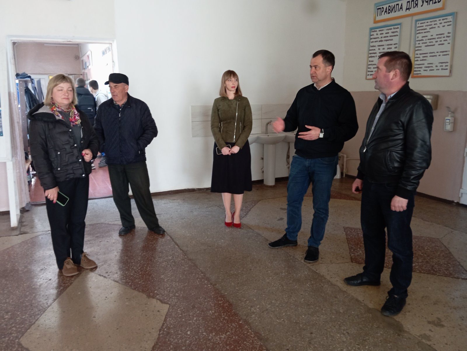 Фото до матеріалу: Вивезення сміття, соцпослуги, розвиток інфраструктури: Ратнівська та Зимнівська громади обмінялися досвідом роботи