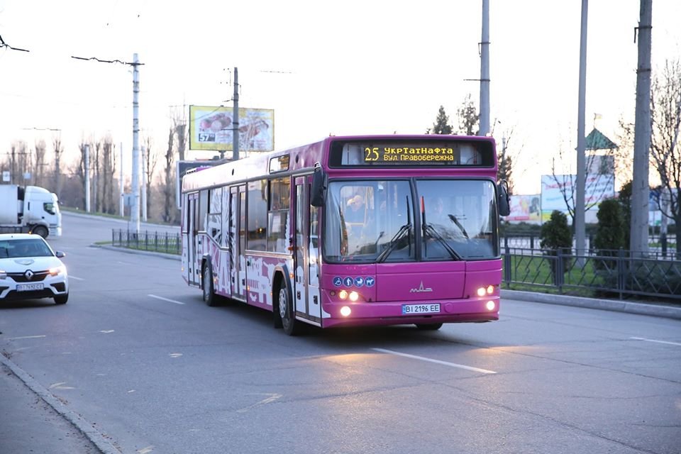 Фото до матеріалу: У Кременчуці можуть знизити тариф у маршрутках після перевірки