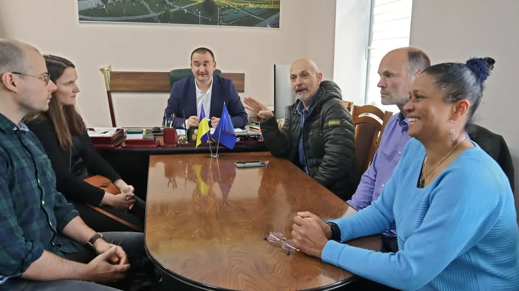 Фото до матеріалу: Делегація з Бельгії відвідала Новояворівськ для співпраці
