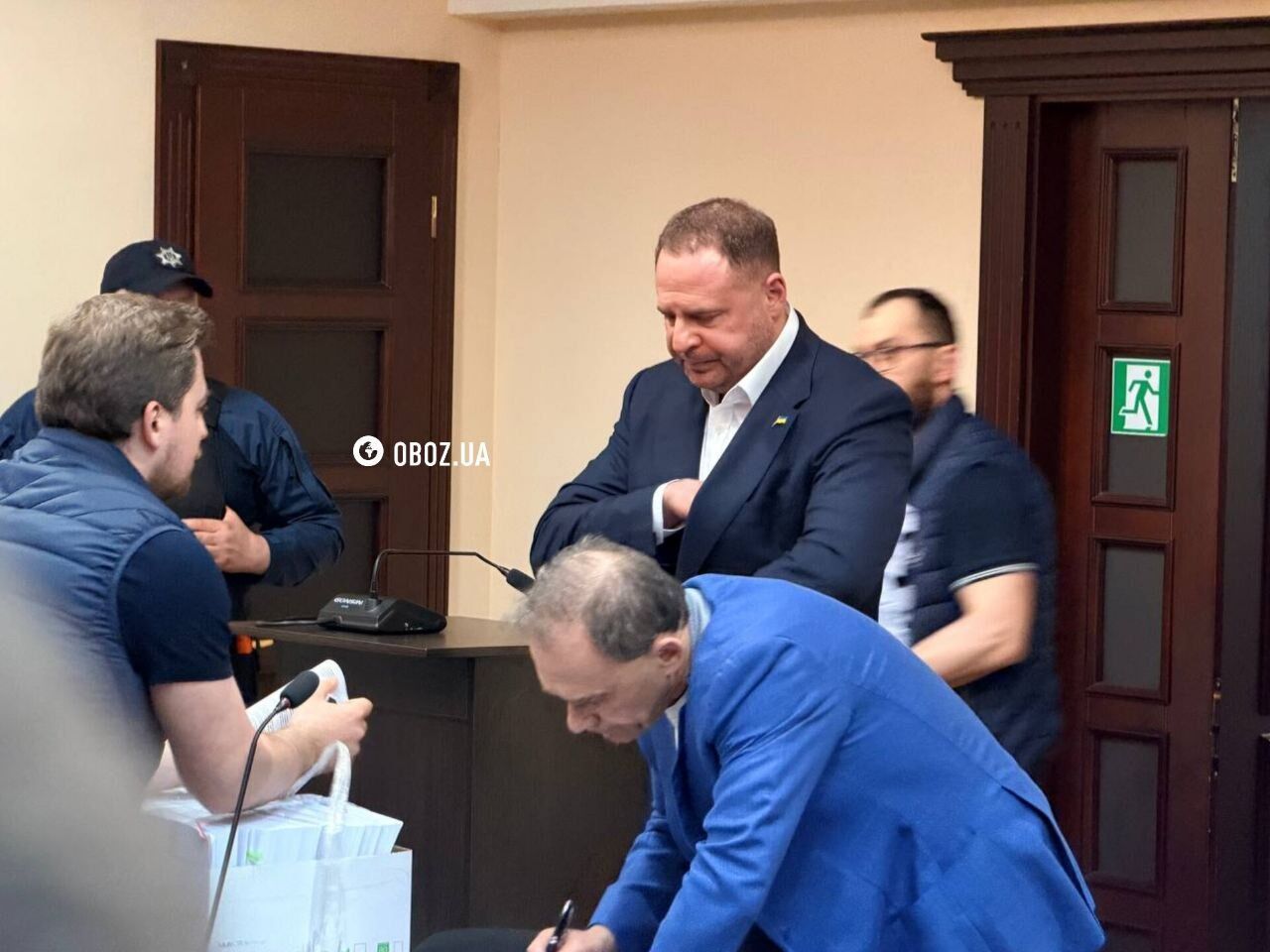 Фото до матеріалу: Вищий антикорупційний суд обирає запобіжний захід Андрію Єрмаку: перші кроки у справі про легалізацію коштів