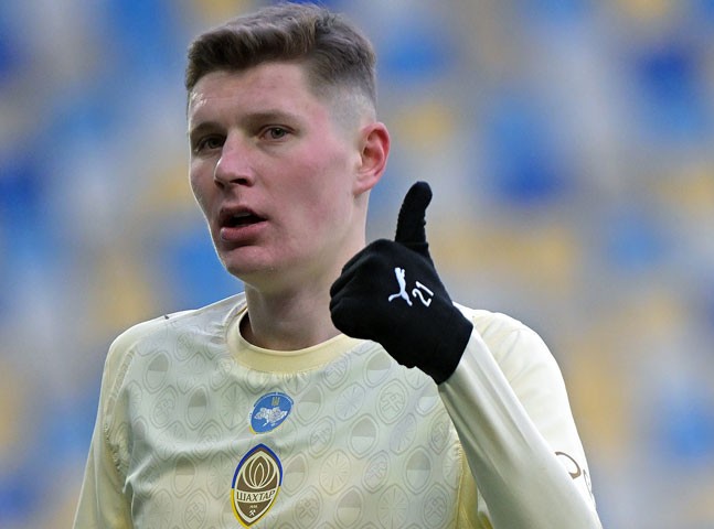 Фото до матеріалу: Артем Бондаренко забиває другий поспіль гол за «Шахтар» у переможному матчі