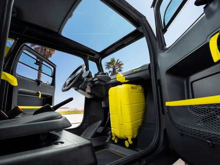 Фото до матеріалу: Citroen представив стильний електрокар Rip Curl за 9290 євро: керувати можна без прав