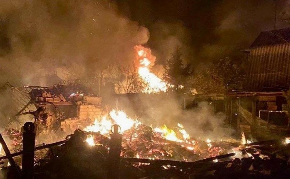 Фото до матеріалу: Ворог атакував Дніпропетровщину: восьмеро людей загинули, 11