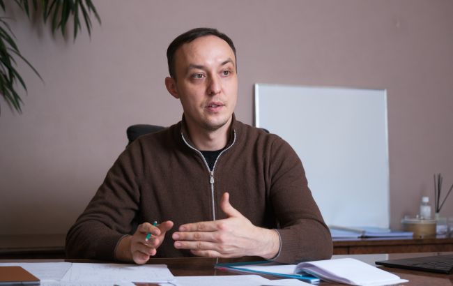 Фото до матеріалу: Санкції на «тіньовий флот» РФ працюють, але не зупиняють його
