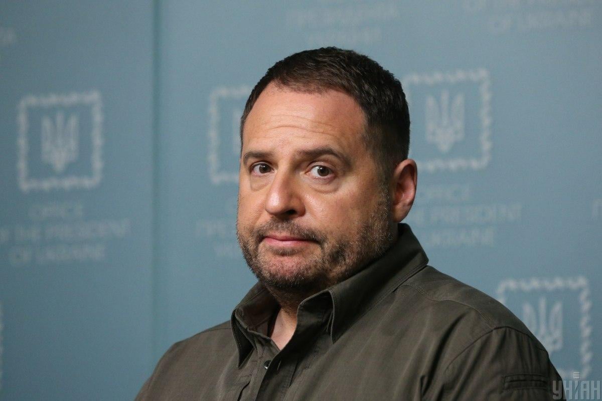 Фото до матеріалу: Железняк підозрює обшук у Єрмака: НАБУ і САП проводять слідчі дії