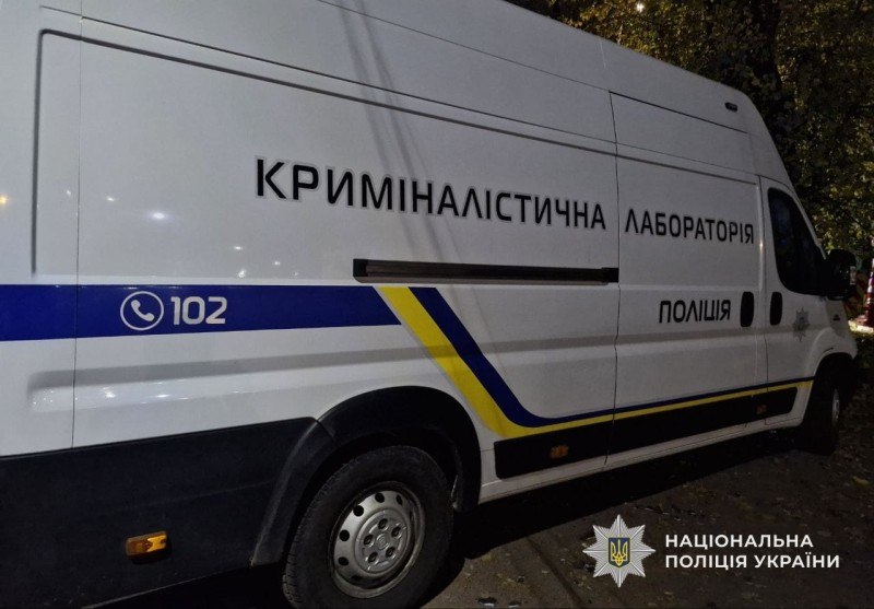 Фото до матеріалу: У Кам'янському двох чоловіків судитимуть за вбивство: потерпілий загинув у кареті швидкої