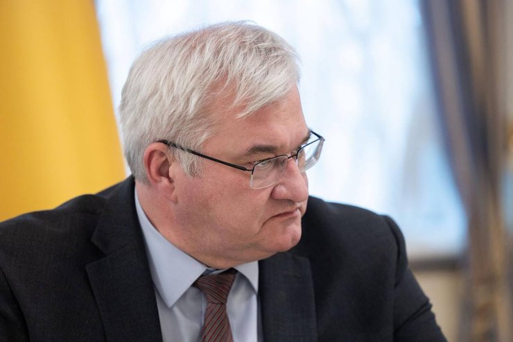 Фото до матеріалу: Судно ASOMATOS розвантажило в порту Абу-Кір крадене українське зерно