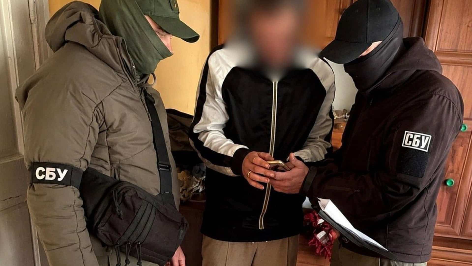 Фото до матеріалу: Киянина затримали за організацію підпалу автомобіля військовослужбовця