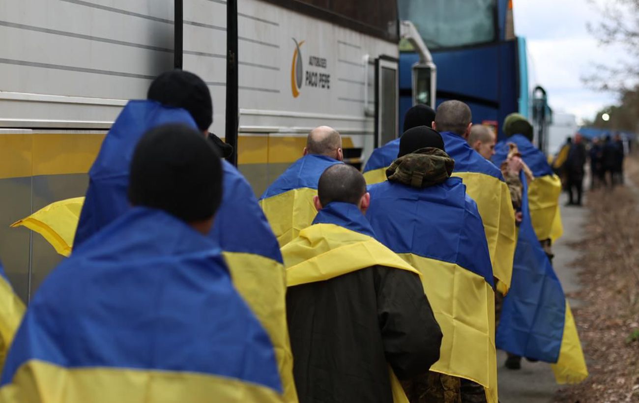 Фото до матеріалу: Понад 9 тисяч українців повернули з полону: скільки серед них цивільних