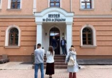 Фото до матеріалу: На Хмельниччині під час ранкової атаки пошкоджено лінію електропередач