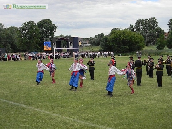 Фото до матеріалу: У Куликові пройшов IV Жовківський фестиваль пісні «Слава Героям!»