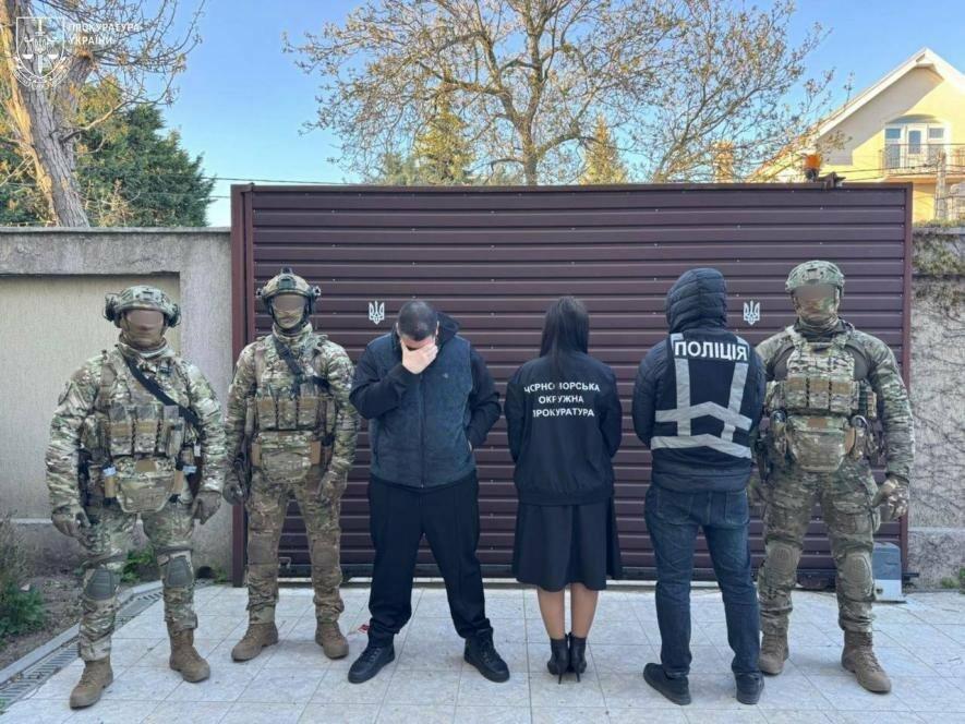 Фото до матеріалу: На Одещині затримали псевдо-СБУшників, які катували бізнесмена і вимагали 360 тисяч доларів