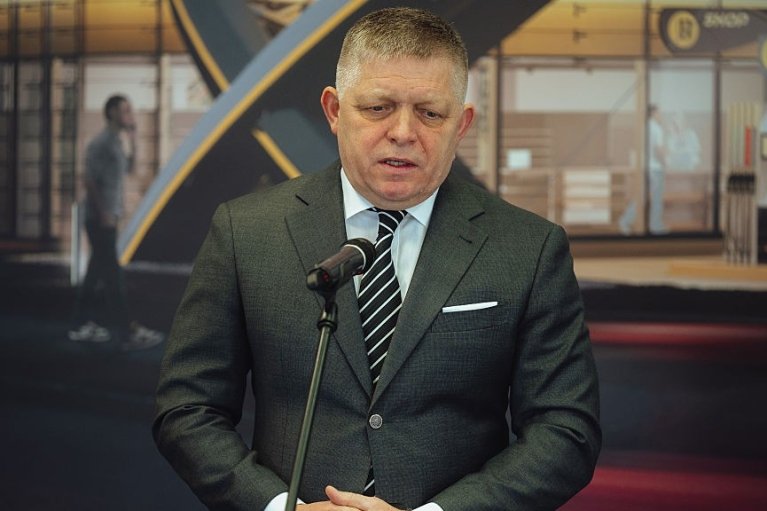 Фото до матеріалу: У Києві судитимуть посадовицю соцслужби за бездіяльність під час катування 9-річної дитини