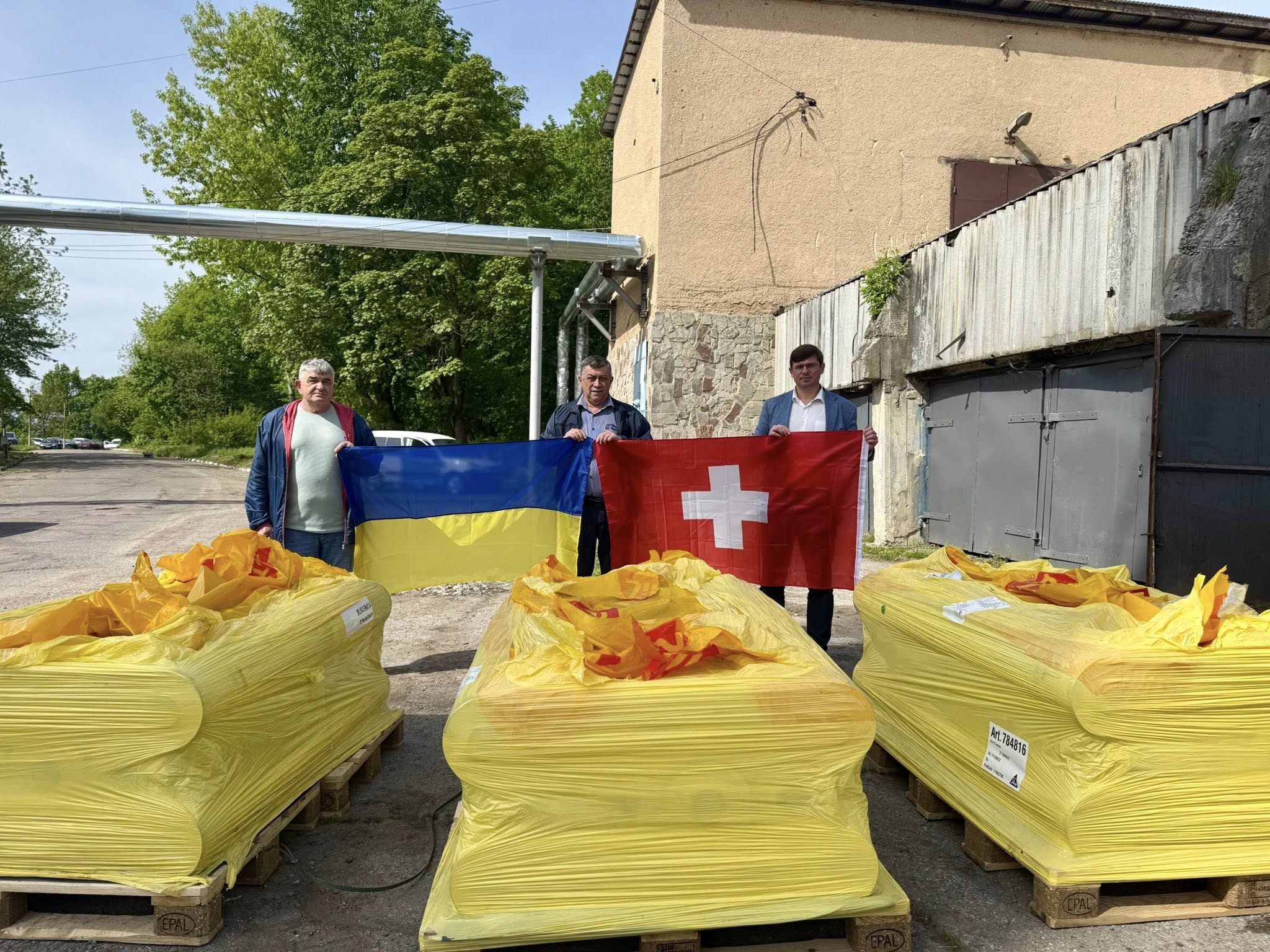 Фото до матеріалу: Франківці пропонують Руслану Марцінківу відставку через скарги на антирекламу