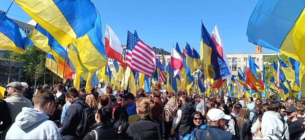 Фото до матеріалу: Супечивий мітинг у Вроцлаві: чому в Польщі влаштовують антикорупційні акції українці