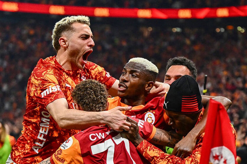 Фото до матеріалу: Галатасарай вчетверте поспіль став чемпіоном Туреччини