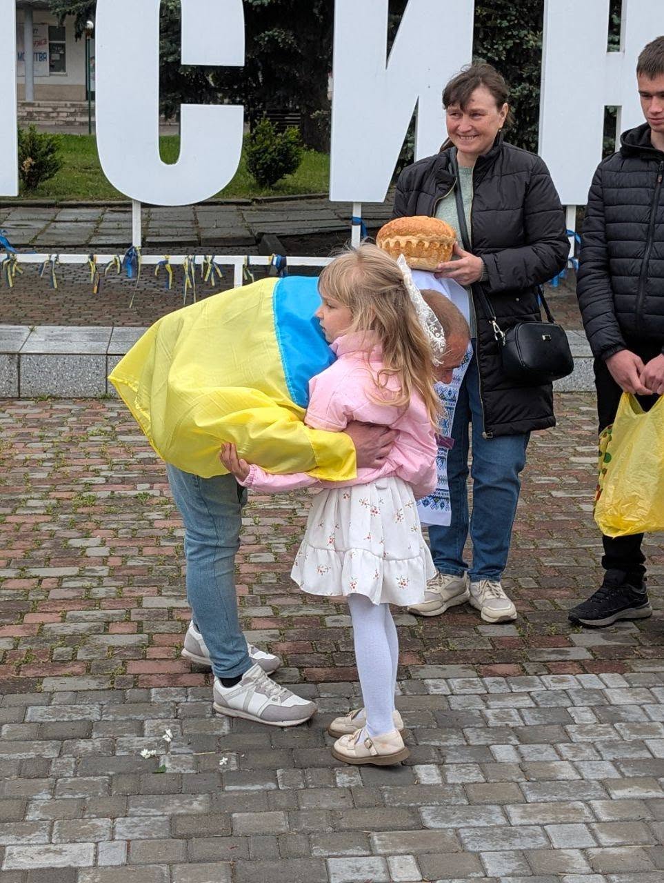 Фото до матеріалу: Богдан Горбатюк повернувся додому після чотирьох років полону
