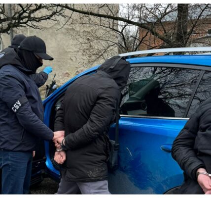 Фото до матеріалу: У Львові викладача коледжу затримали за вимагання грошей за «вирішення питання» з вступом