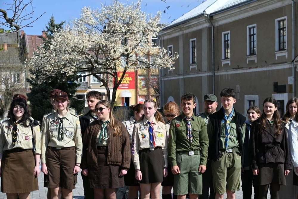 Фото до матеріалу: У Березанях на Тернопільщині відбулася пластова акція присвячена Івану Гавдію