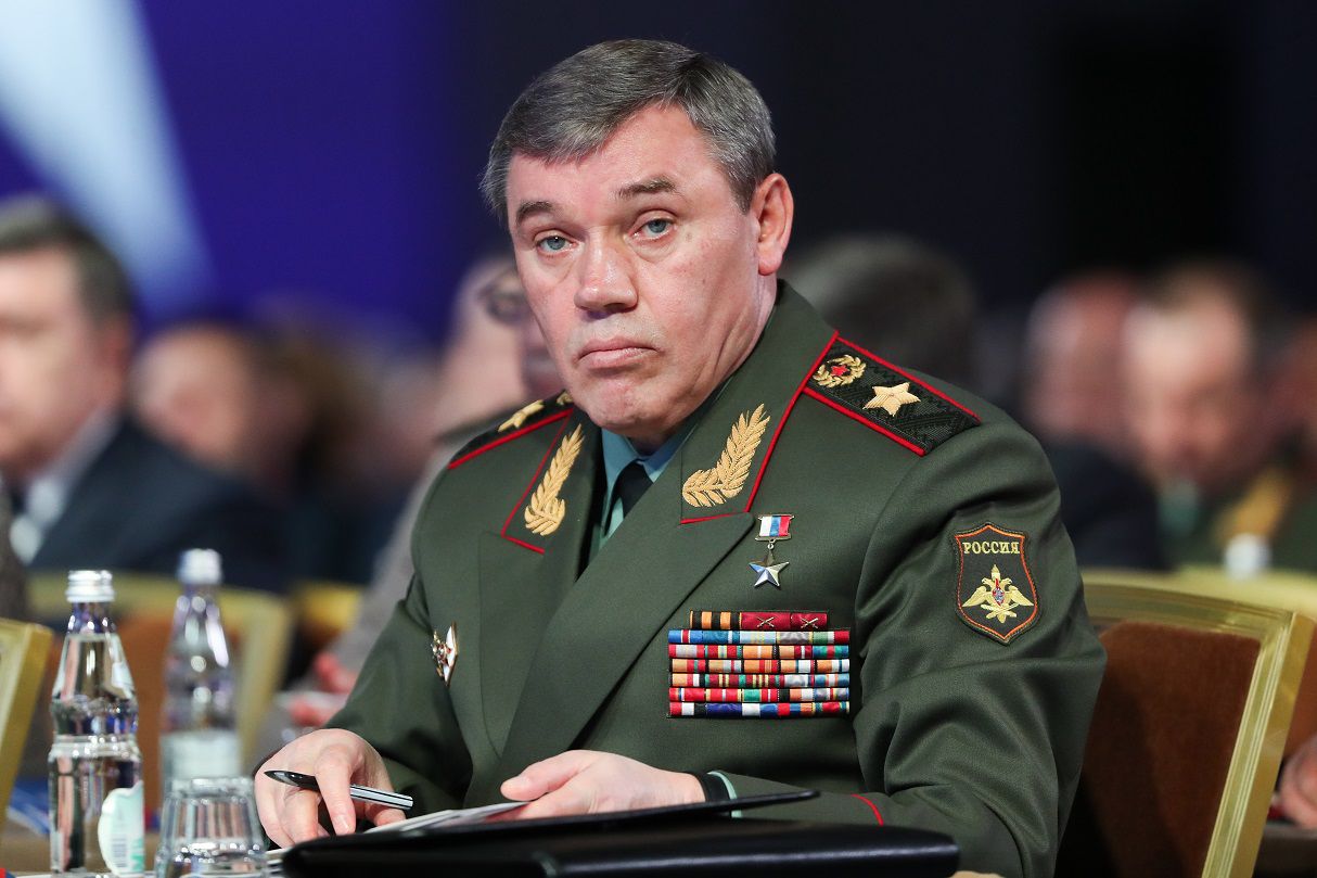 Фото до матеріалу: У Львові презентували нову книгу Тараса Возняка про мистецтво під час війни