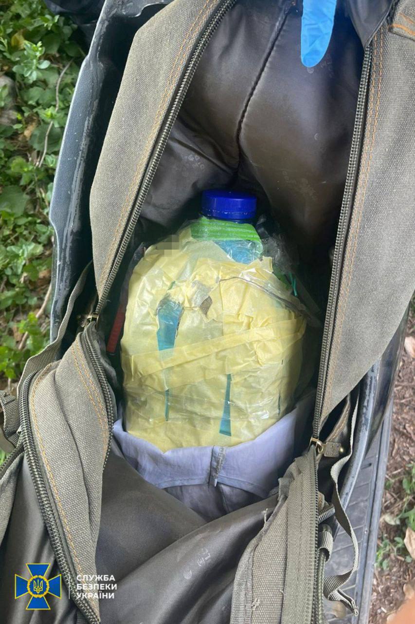 Фото до матеріалу: СБУ і Нацполіція затримали двох агенток російської розвідки, які готували теракти у Дніпрі та Полтаві