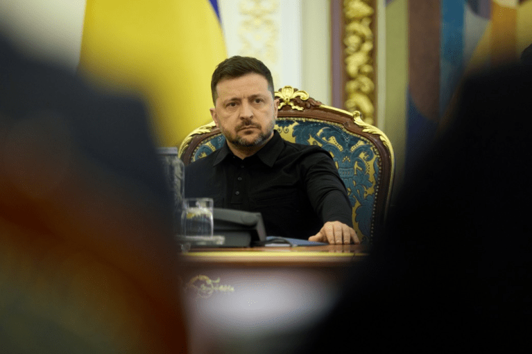 Фото до матеріалу: Український морський дрон Magura V3 виявили в гречаній пещері без вибухівки