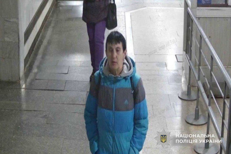 Фото до матеріалу: Полиція Кривого Рогу шукає жінку за крадіжками