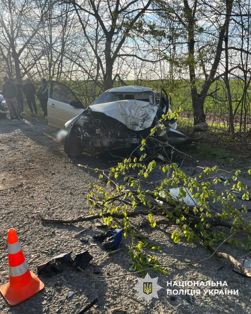 Фото до матеріалу: Фатальна ДТП на Уманщині: водій загинув, поліція відкрила провадження