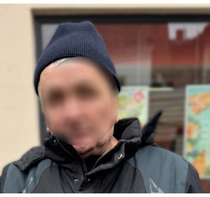 Фото до матеріалу: У Стрию мотоцикліст отримав тілесні ушкодження після зіткнення з автомобілем