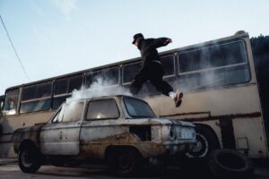 Фото до матеріалу: Rivian збільшує потужності заводу в США: нові партнери та зміни у фінансуванні