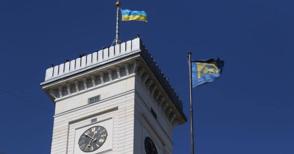 Фото до матеріалу: Трагедія у Львові: австралієць вистрибнув з вежі Ратуші