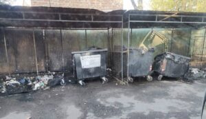 Фото до матеріалу: Сім контейнерів для сміття згоріли вщент у Стрию за кілька днів