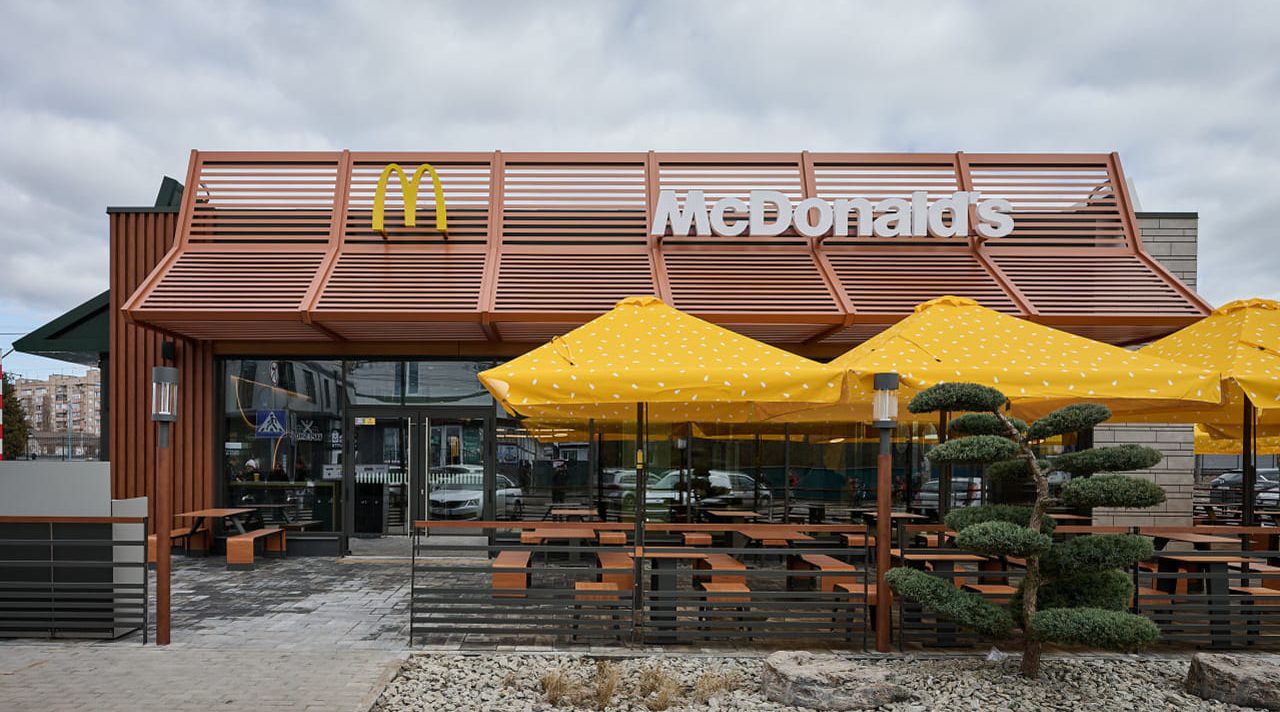 Фото до матеріалу: Перший McDonald's у Ірпені: 70 нових робочих місць та 123-й заклад мережі в Україні