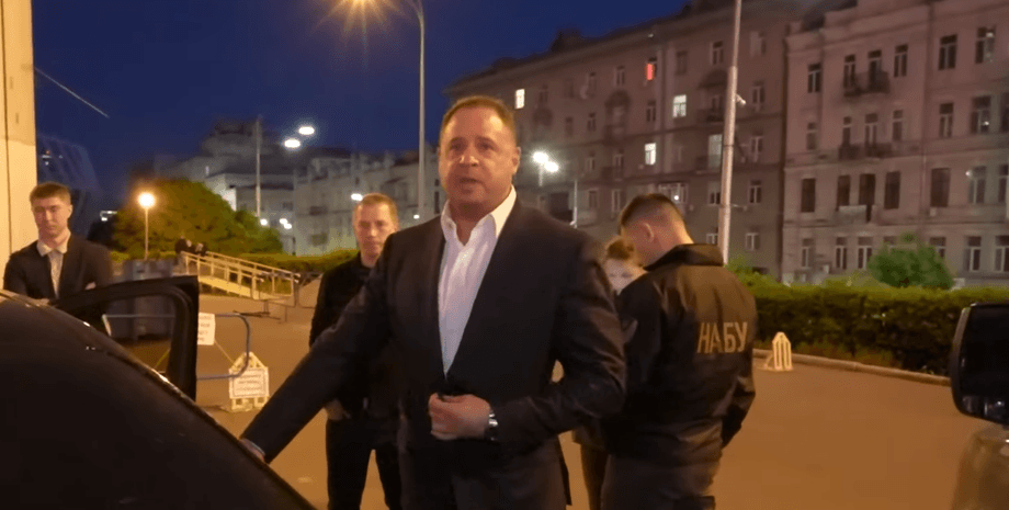 Фото до матеріалу: "Підозра є необґрунтованою": Єрмак після судового засідання запевнив, що залишиться в Україні