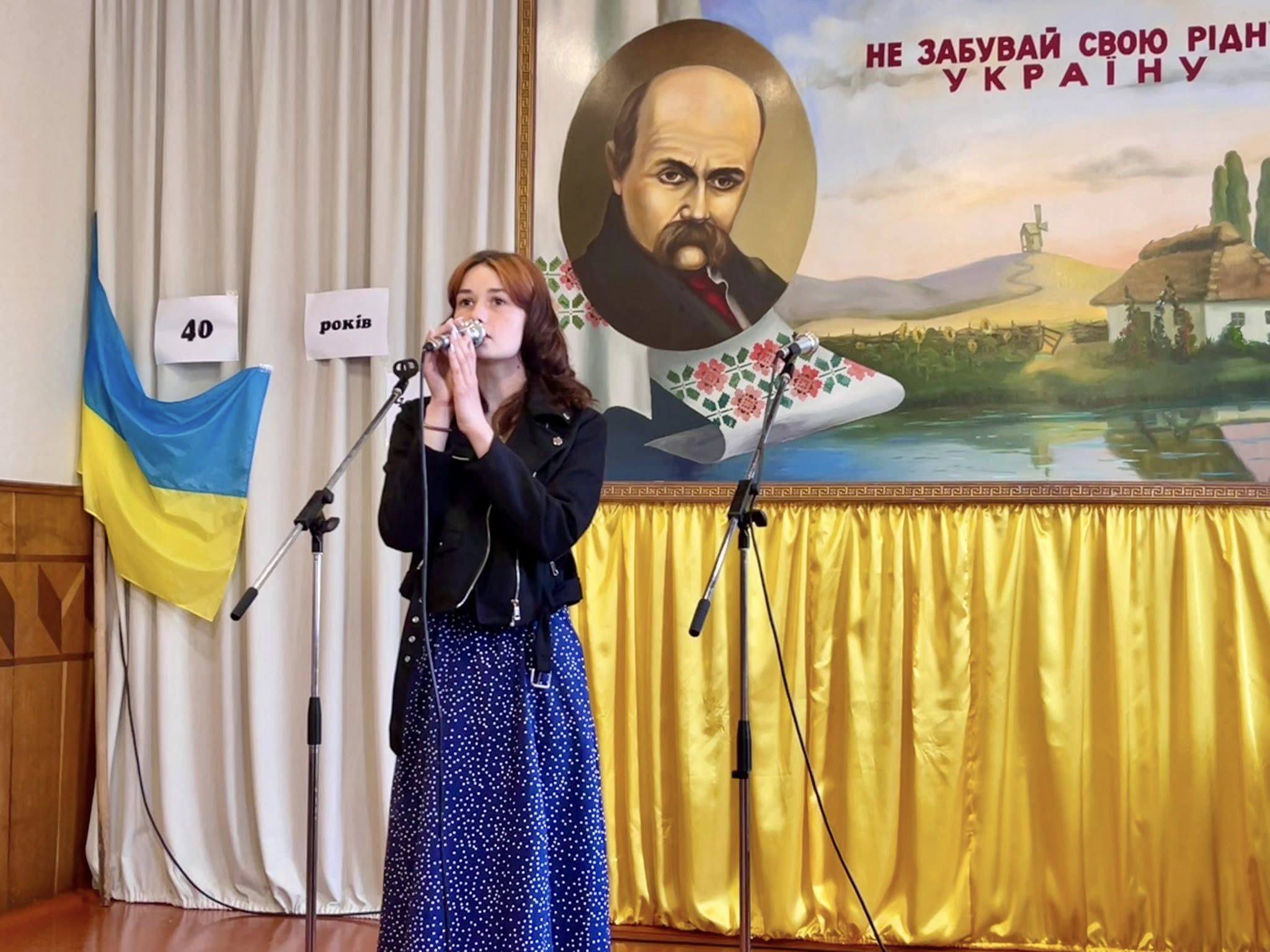 Фото до матеріалу: Студенти Острозького коледжу зустрілися з ліквідатором аварії на ЧАЕС