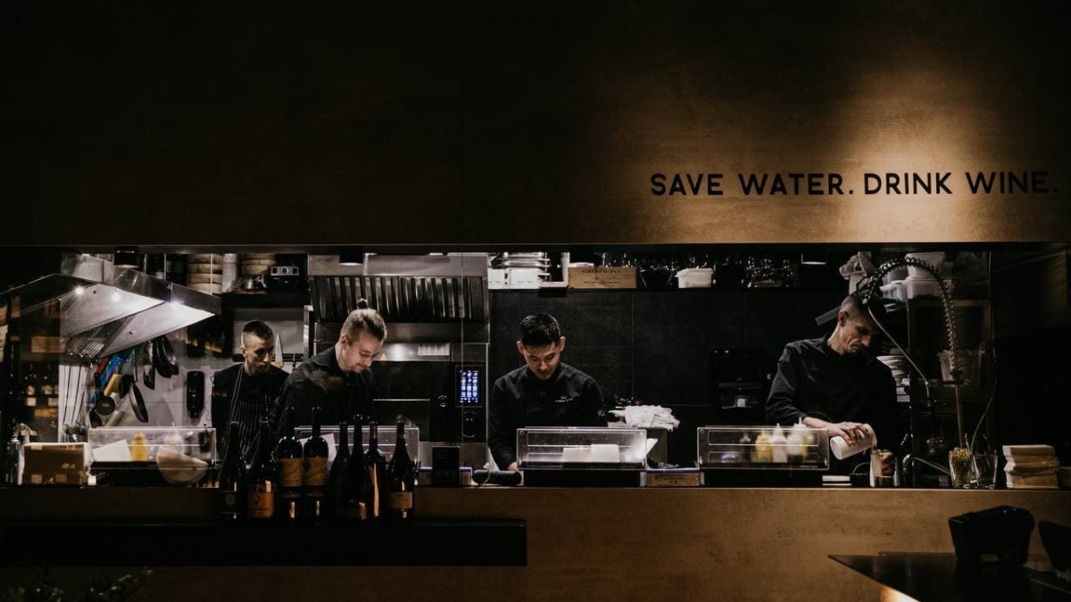 Фото до матеріалу: Літнє меню 101 Wine Bar: 5 ідей для бізнес-ланчу від шефа Сергія Хегая