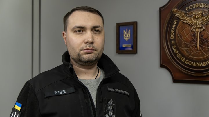 Фото до матеріалу: Зеленський вимагає приватизувати «Сенс Банк» до кінця року: що це означає для України