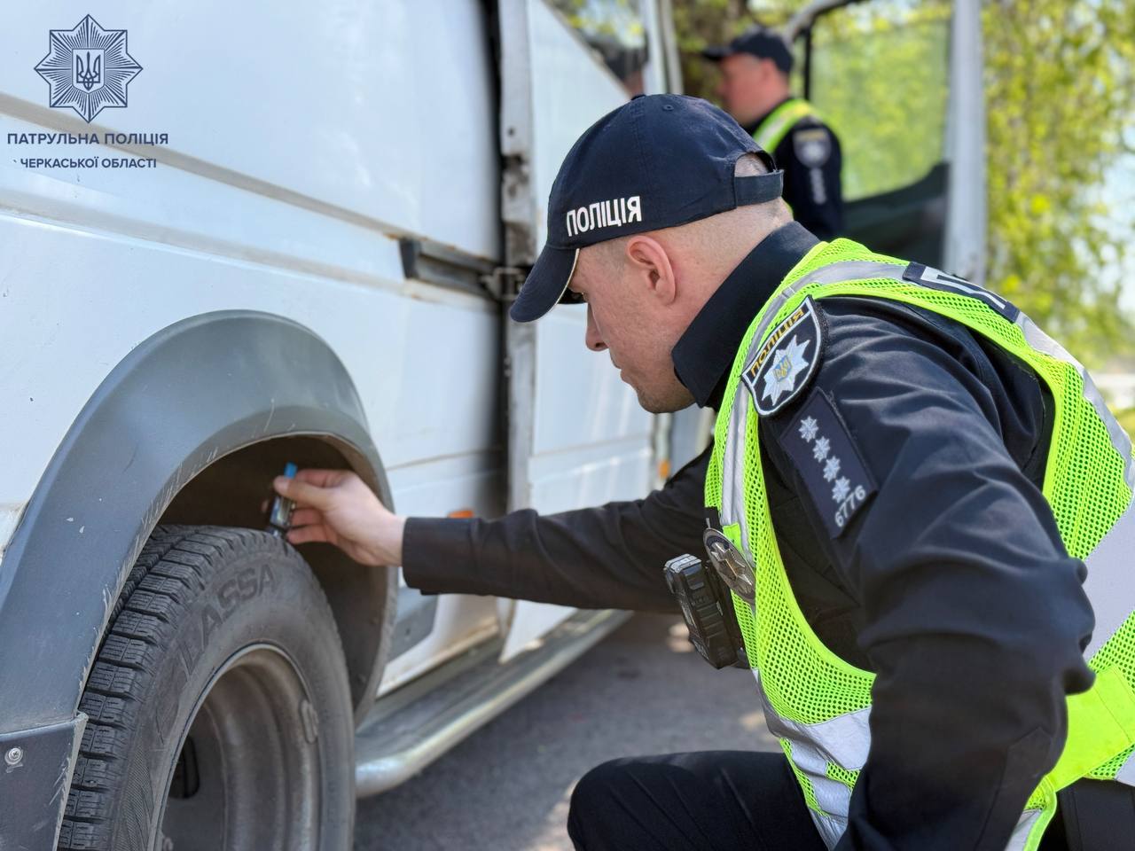 Фото до матеріалу: На Черкащині посилили перевірки автобусів та вантажівок
