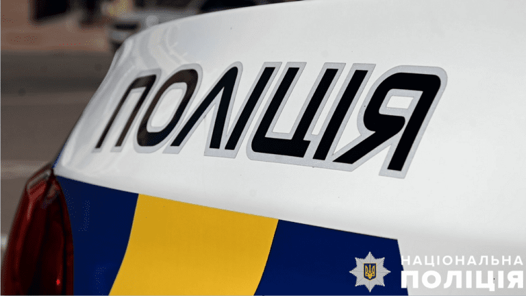 Фото до матеріалу: Конфлікт у Міжгір'ї: натовп намагався прорватися до ТЦК після мобілізації