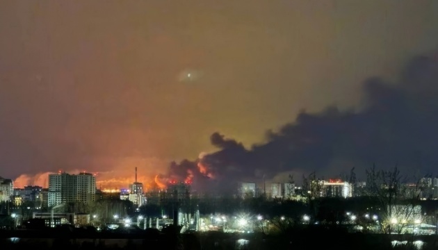 Фото до матеріалу: Сили оборони вночі завдали ударів по НПЗ у Ярославлі та військовим ешелонам