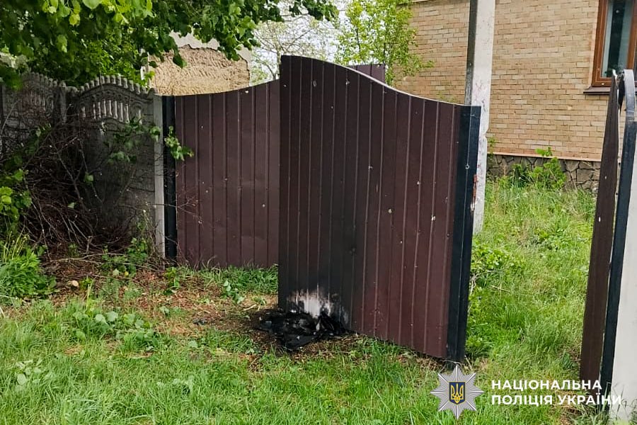 Фото до матеріалу: Російський дрон влучив у будинок на Рівненщині: три загиблих