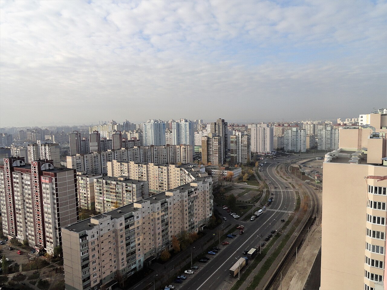 Фото до матеріалу: Київ інвестує понад 515 млн грн у капітальний ремонт вулиці Милославської