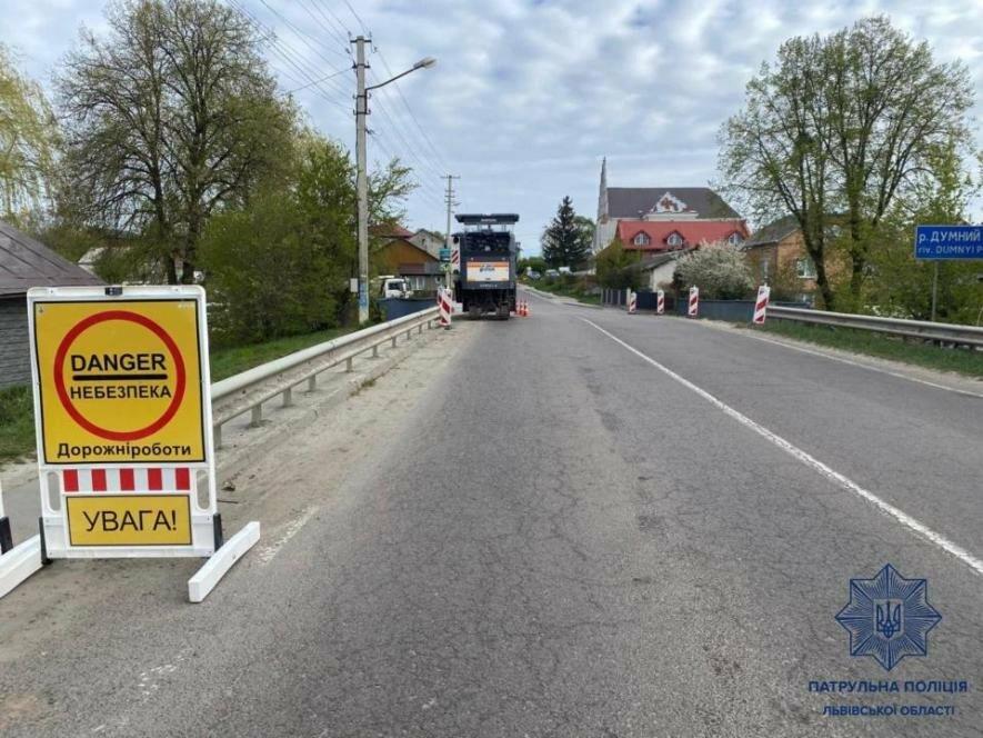 Фото до матеріалу: У Куликові на Львівщині ремонт моста: перекрили трасу М-09 до 27 липня
