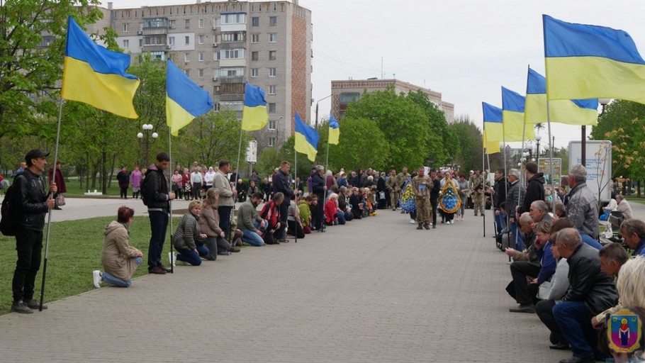 Фото до матеріалу: Вшанували пам'ять Романа Каданцева: захисник з Покрова загинув у квітні 2022 року