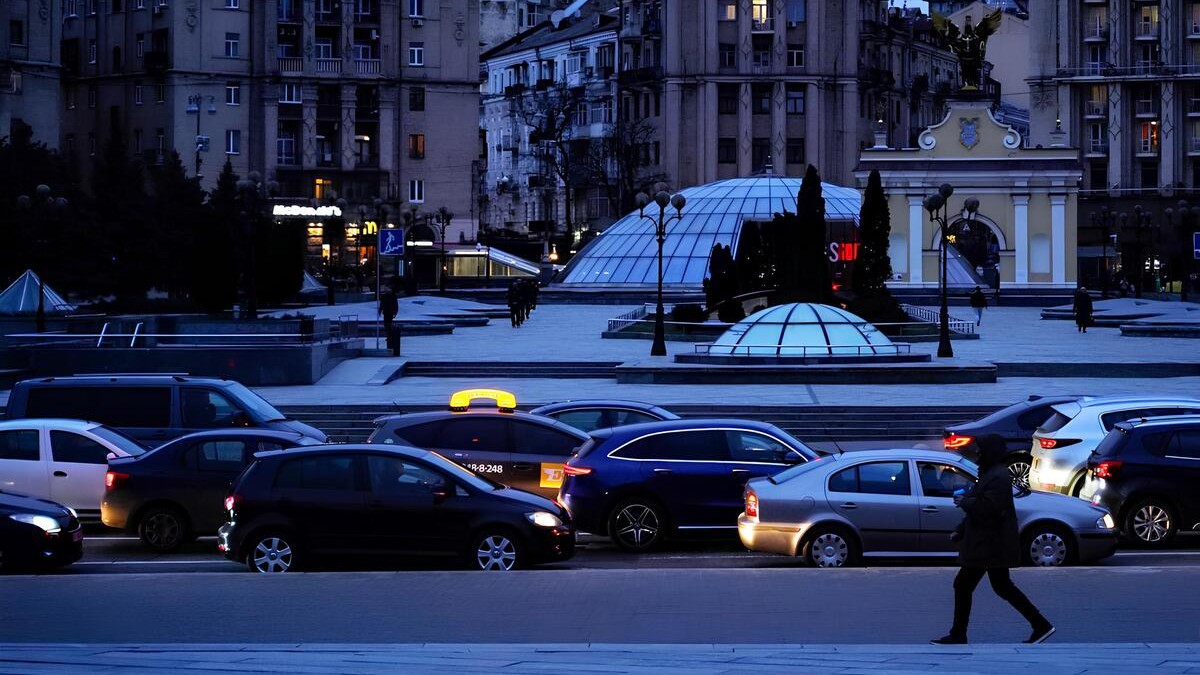 Фото до матеріалу: Нові правила для Києва: як у 2025 році впорядкують МАФи, паркування та вулиці